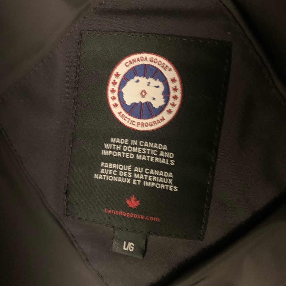 Authentic Carson Parka Canada goose coat black L